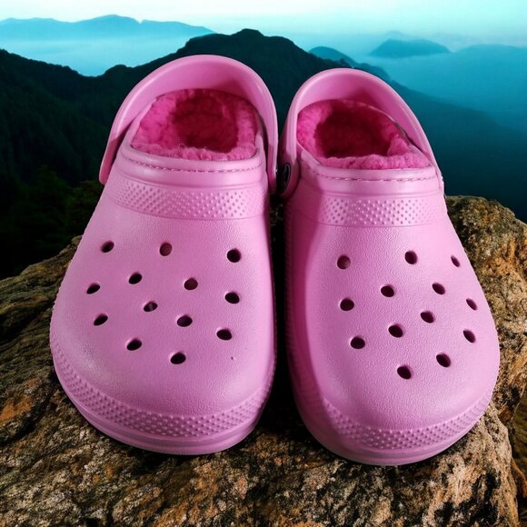 Crocs Classic Youth Size 13 Pink Faux Fur Lined Comfort Shoes 12437 - Picture 3 of 8